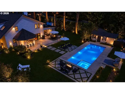 19428 35th Court Lake Oswego OR 97034