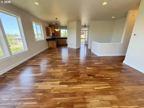 2133 Middle Fork Circle Seaside OR 97138