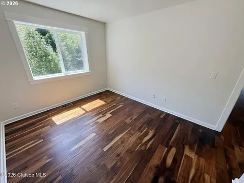 2133 Middle Fork Circle Seaside OR 97138