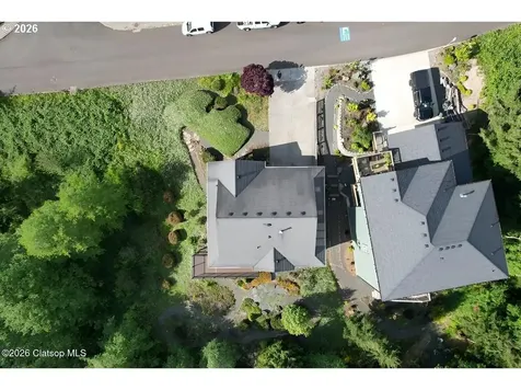 2133 Middle Fork Circle Seaside OR 97138