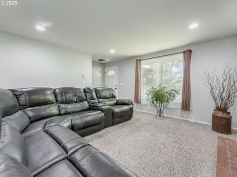 14621 NE 51st Street Vancouver WA 98682