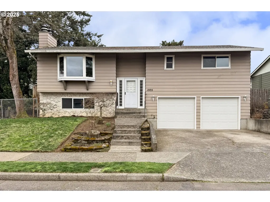 1935 SE 161st Avenue Portland OR 97233