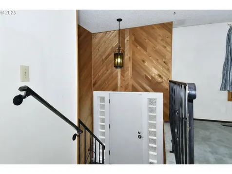 1935 SE 161st Avenue Portland OR 97233