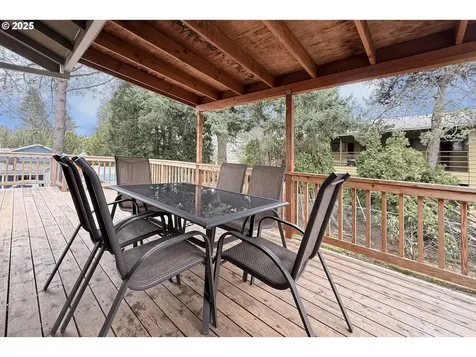 1935 SE 161st Avenue Portland OR 97233