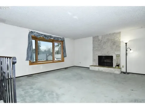 1935 SE 161st Avenue Portland OR 97233