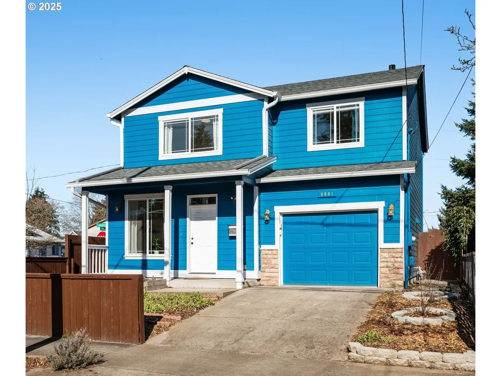 6901 SE Martins Street Portland OR 97206