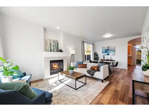 6901 SE Martins Street Portland OR 97206