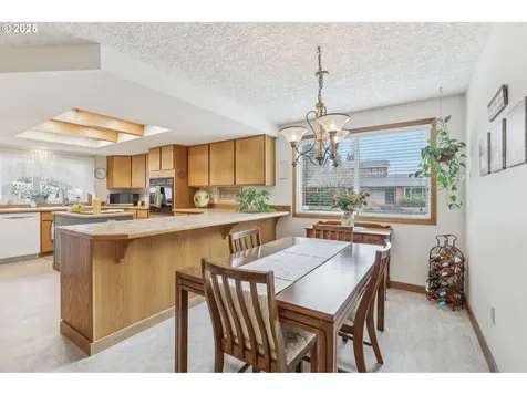 3017 SE Blairmont Drive Vancouver WA 98683