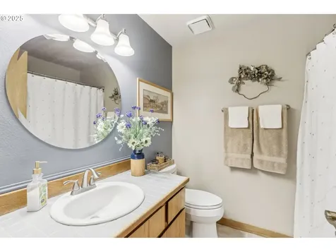 3017 SE Blairmont Drive Vancouver WA 98683