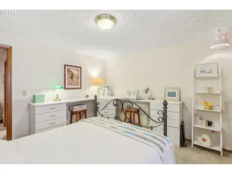 3017 SE Blairmont Drive Vancouver WA 98683