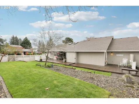 3017 SE Blairmont Drive Vancouver WA 98683