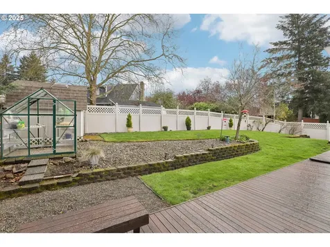 3017 SE Blairmont Drive Vancouver WA 98683