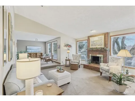 3017 SE Blairmont Drive Vancouver WA 98683