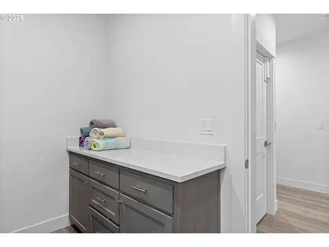 813 SW 9th Street Lincoln City OR 97367