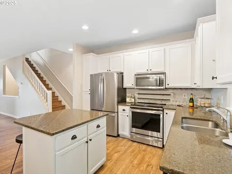 13143 SW Brianne Way Portland OR 97223