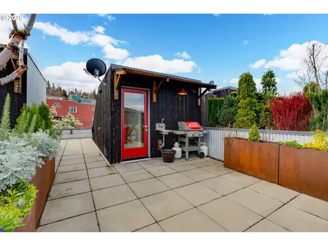 306 Columbia Street Hood River OR 97031