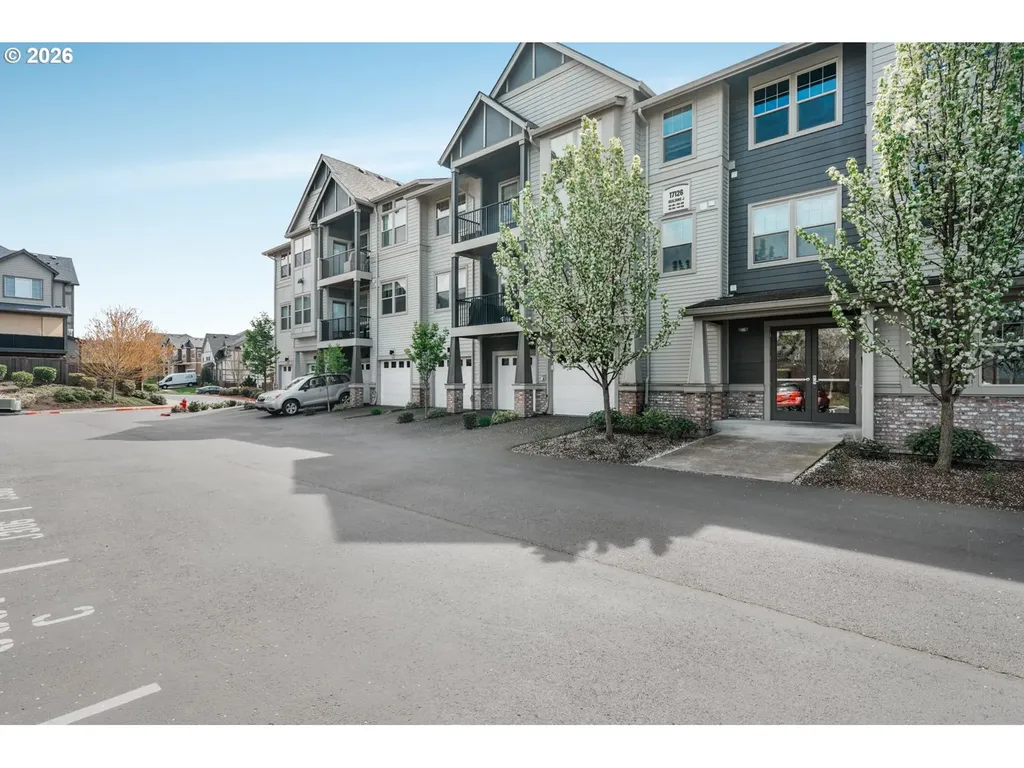 17126 SW Snowdale Street Beaverton OR 97007