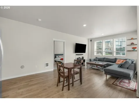 17126 SW Snowdale Street Beaverton OR 97007