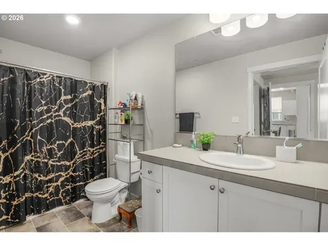 17126 SW Snowdale Street Beaverton OR 97007