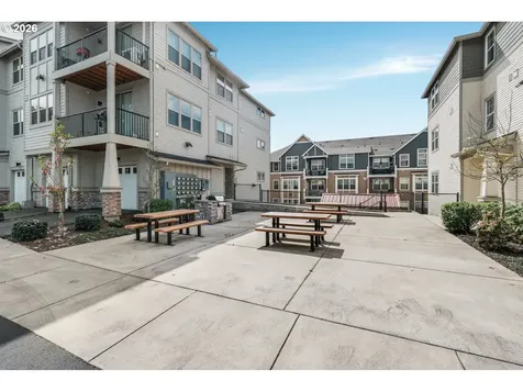 17126 SW Snowdale Street Beaverton OR 97007