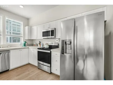 17126 SW Snowdale Street Beaverton OR 97007