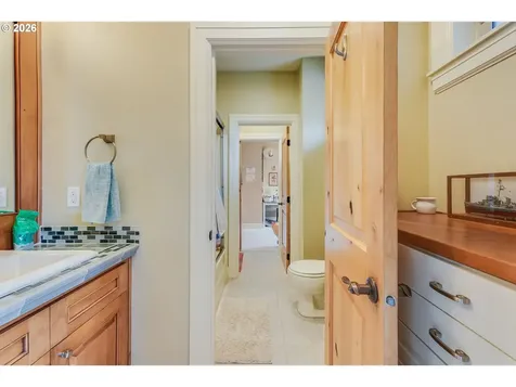 19317 Lorna Lane Lake Oswego OR 97035