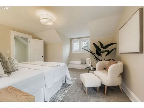 3015 SE Gladstone Street Portland OR 97202