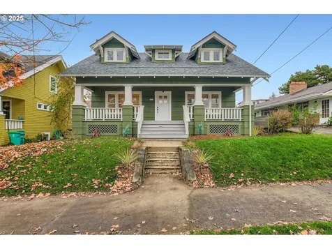 3015 SE Gladstone Street Portland OR 97202