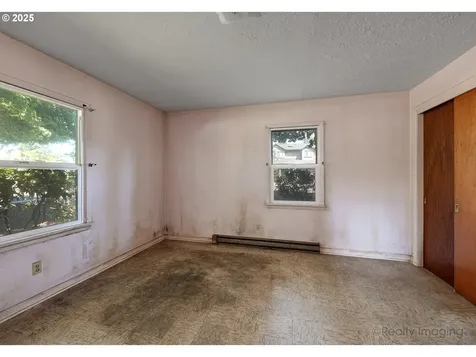 16440 SE Main Street Portland OR 97233