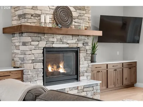 89120 Arrowhead Road Warrenton OR 97146