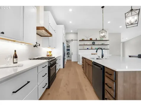 89120 Arrowhead Road Warrenton OR 97146