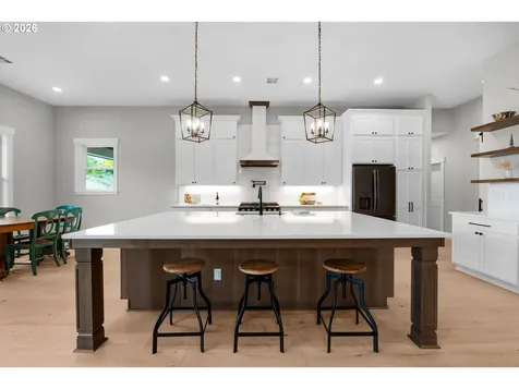 89120 Arrowhead Road Warrenton OR 97146