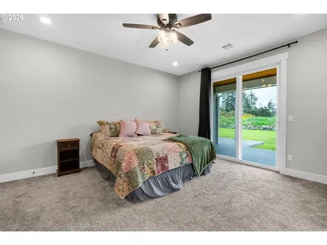 89120 Arrowhead Road Warrenton OR 97146