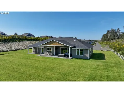 89120 Arrowhead Road Warrenton OR 97146