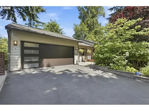 9824 SW Quail Post Road Portland OR 97219