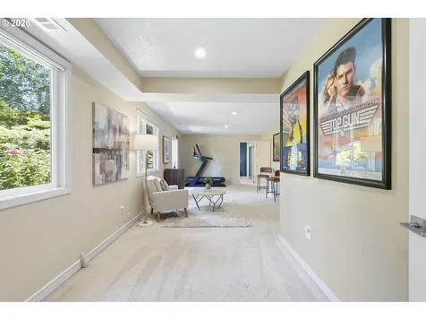 9824 SW Quail Post Road Portland OR 97219