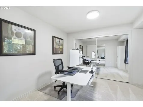 9824 SW Quail Post Road Portland OR 97219