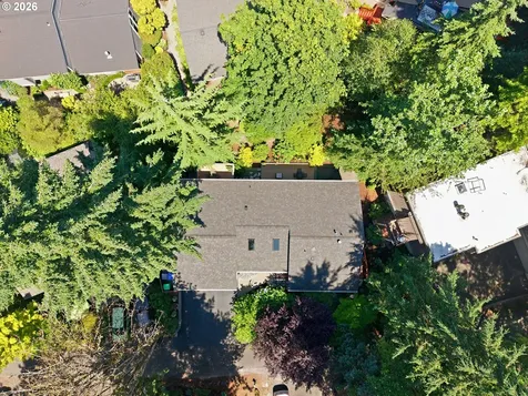 9824 SW Quail Post Road Portland OR 97219