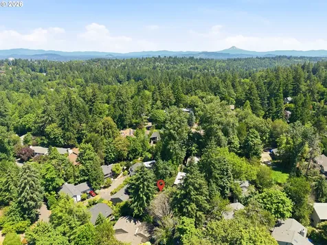 9824 SW Quail Post Road Portland OR 97219
