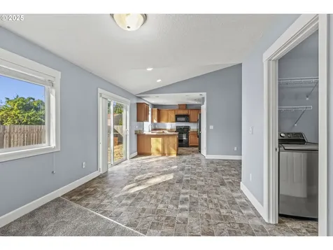 202 Wyatt Drive Kelso WA 98626
