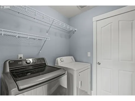 202 Wyatt Drive Kelso WA 98626