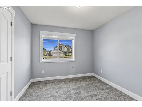 202 Wyatt Drive Kelso WA 98626