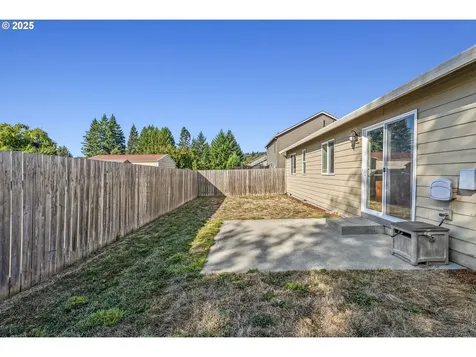 202 Wyatt Drive Kelso WA 98626