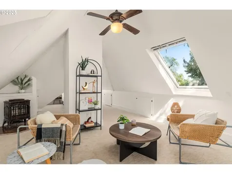 1010 SE 49th Avenue Portland OR 97215