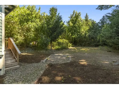 1010 SE 49th Avenue Portland OR 97215