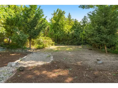 1010 SE 49th Avenue Portland OR 97215