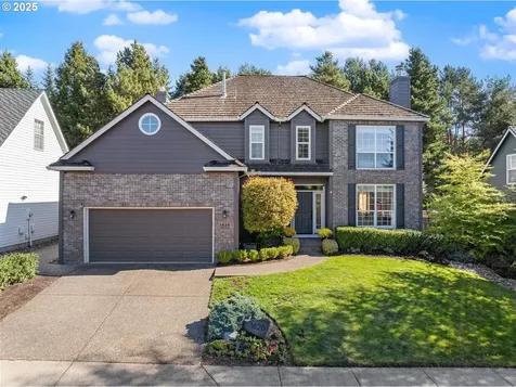 1626 NW Caitlin Terrace Portland OR 97229