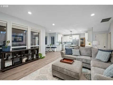 1626 NW Caitlin Terrace Portland OR 97229