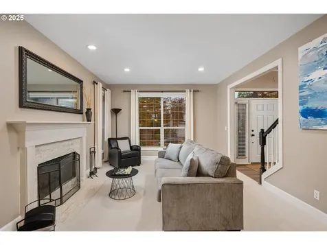 1626 NW Caitlin Terrace Portland OR 97229