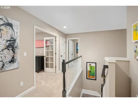 1626 NW Caitlin Terrace Portland OR 97229